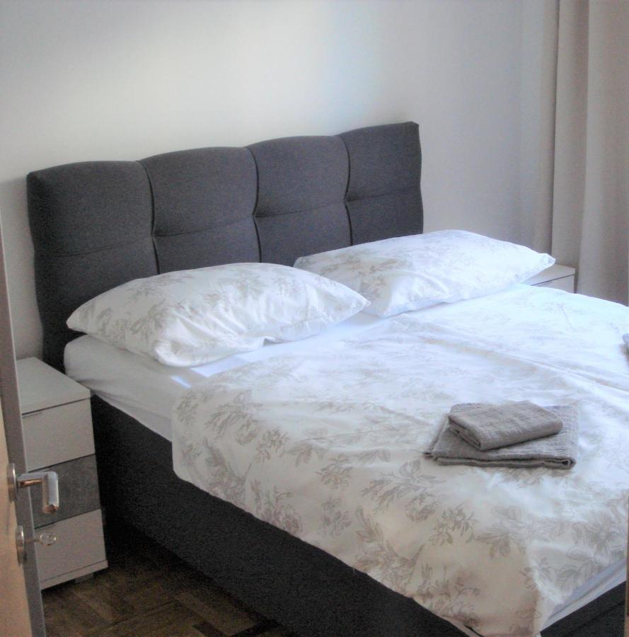 Ivan J Apartment *